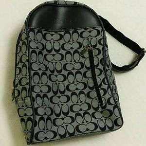 Coach one strap shoulder bag.